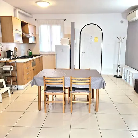 Super Location Front Appartement Sirmione
