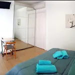 Super Location Front شقة *
